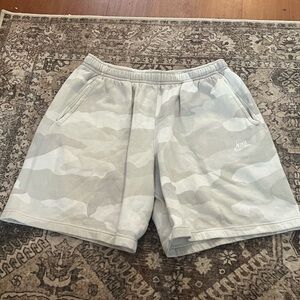 Nike Men's Gray Camo Shorts men’s XXL
